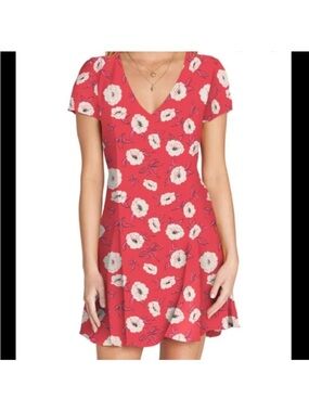Billabong Coral Pink Floral V‑Neck Mini Dress